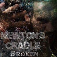 Newton's Cradle - Broken